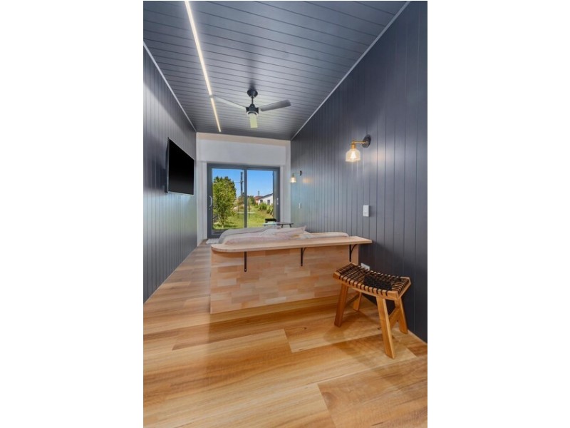 12 Oaklea Street, Russell Island QLD 4184