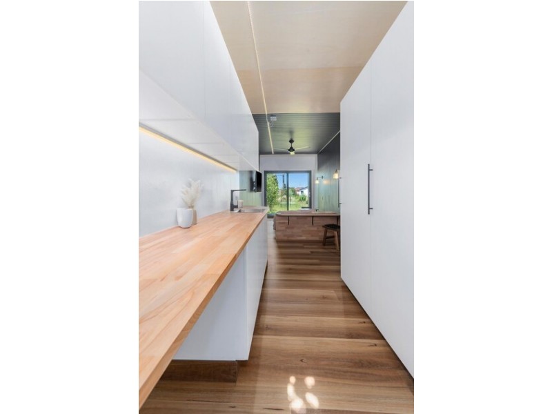 12 Oaklea Street, Russell Island QLD 4184