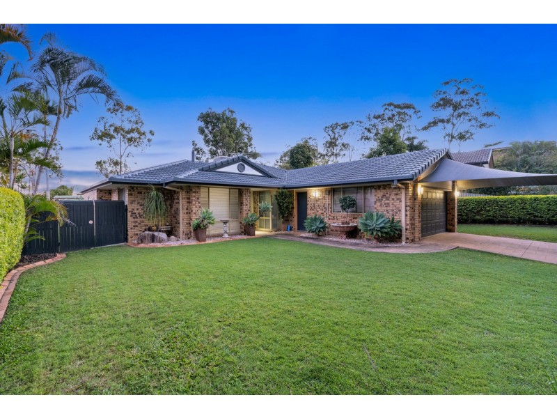 16 Ponderosa Place, Forest Lake QLD 4078