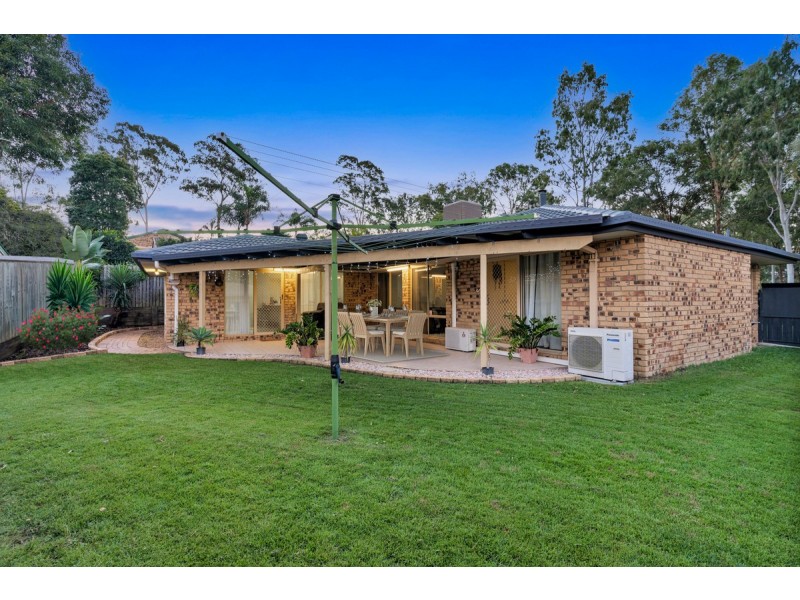 16 Ponderosa Place, Forest Lake QLD 4078