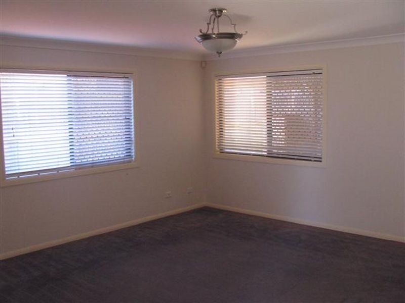 19 Seaholly Crt, Victoria Point QLD 4165