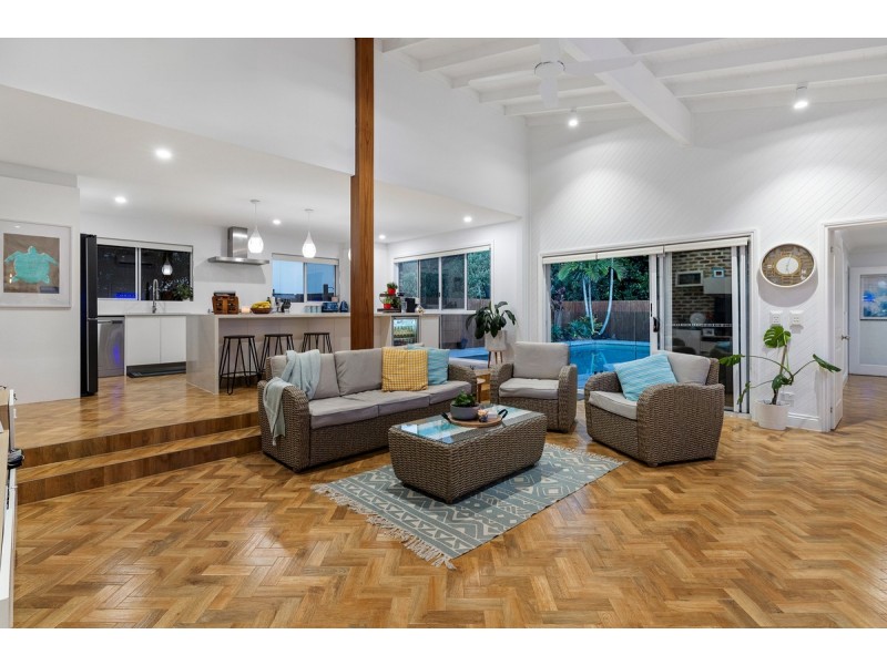 17 Lancewood Street, Victoria Point QLD 4165