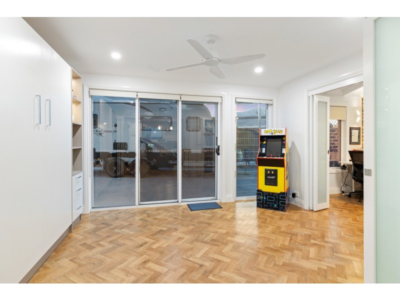 17 Lancewood Street, Victoria Point QLD 4165