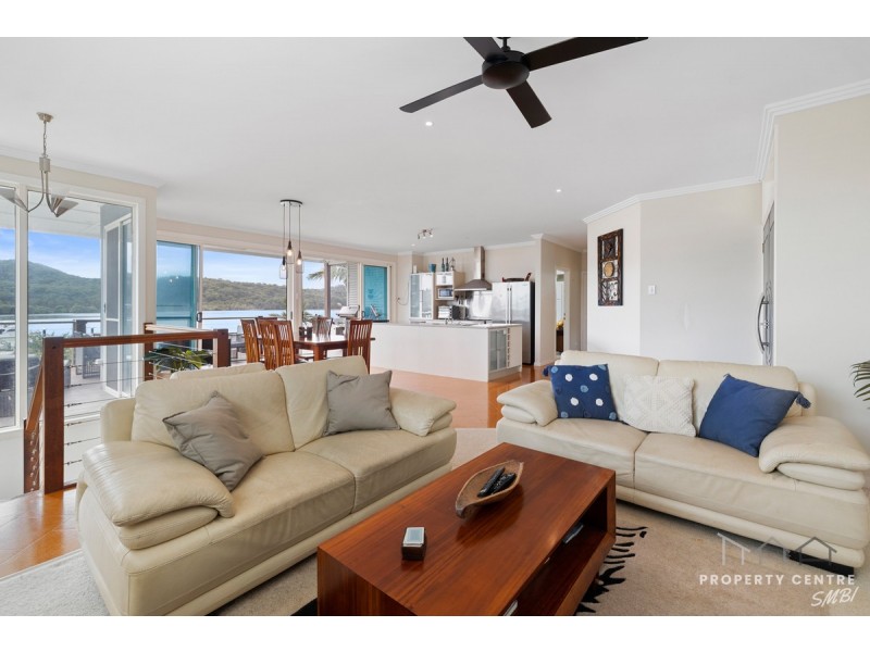 99 Wahine Drive, Russell Island QLD 4184