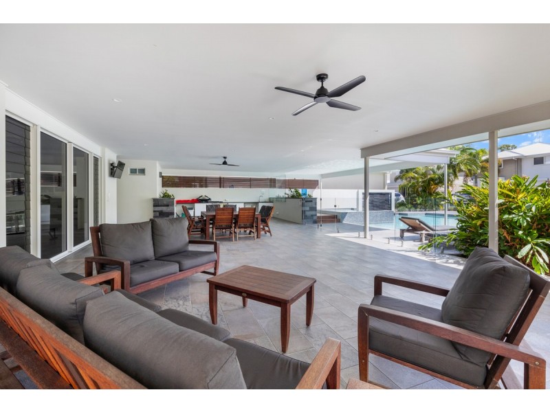 13/100-106 Sturgeon Street, Ormiston QLD 4160