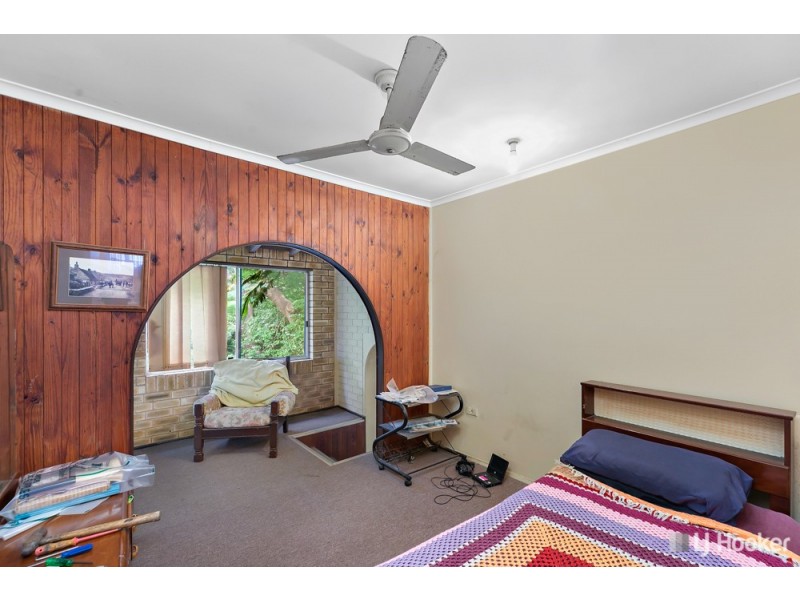24 Stradbroke Street, Redland Bay QLD 4165