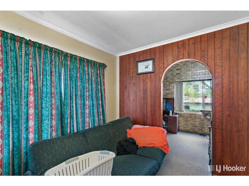 24 Stradbroke Street, Redland Bay QLD 4165