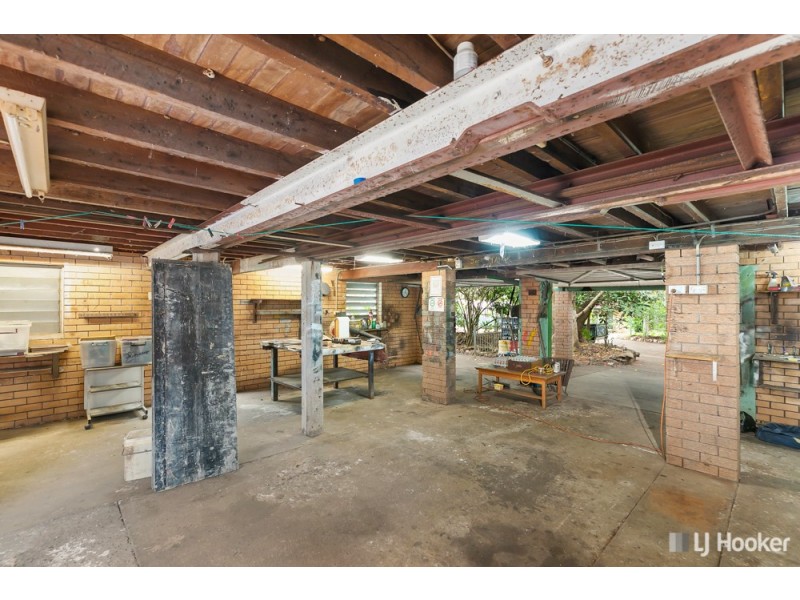 24 Stradbroke Street, Redland Bay QLD 4165