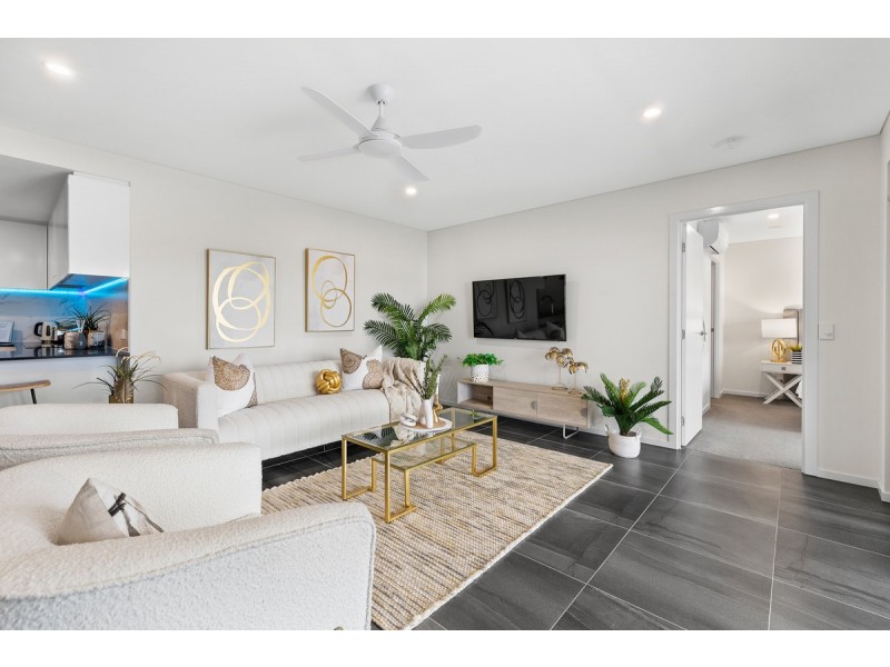 208/152-154 Middle Street, Cleveland QLD 4163