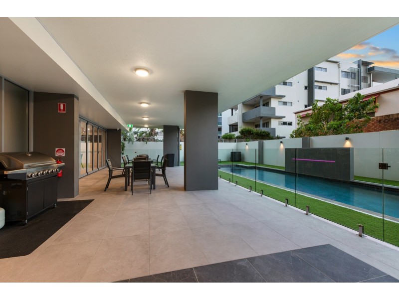 208/152-154 Middle Street, Cleveland QLD 4163