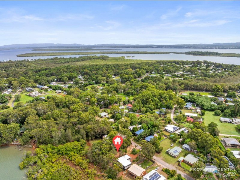 10 Hilda Crescent, Macleay Island QLD 4184