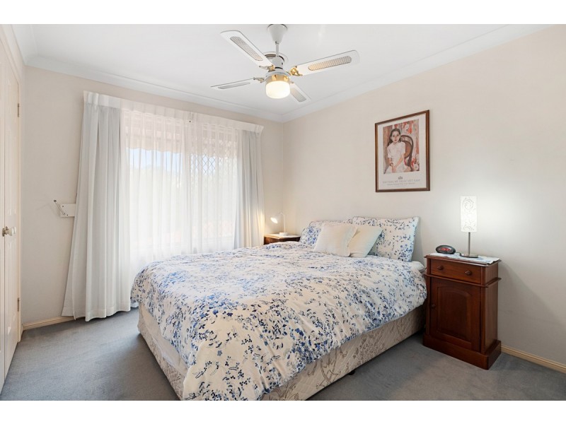 55 Kilmorey Street, Carindale QLD 4152