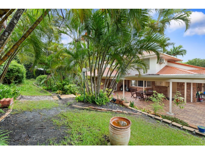 55 Kilmorey Street, Carindale QLD 4152