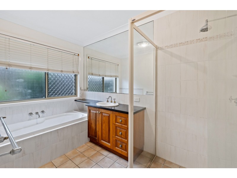 110 South Street, Thornlands QLD 4164