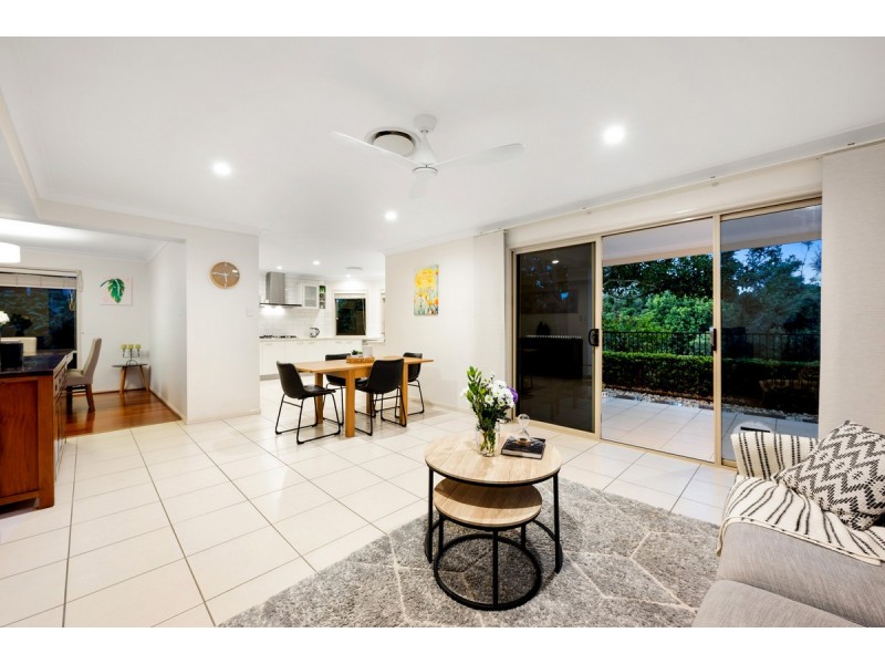 12 Brinley Place, Sinnamon Park QLD 4073