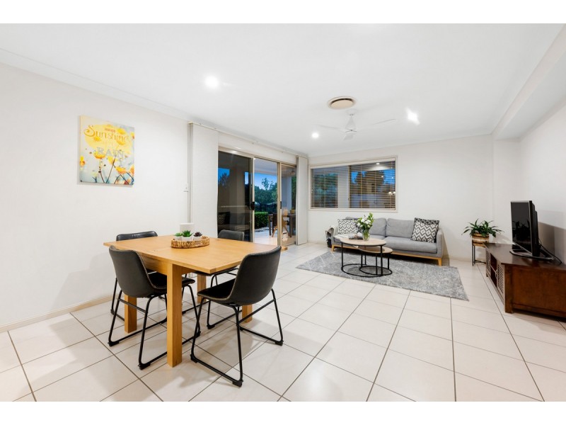 12 Brinley Place, Sinnamon Park QLD 4073