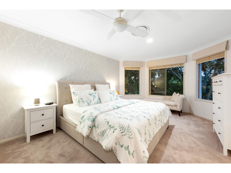 12 Brinley Place, Sinnamon Park QLD 4073