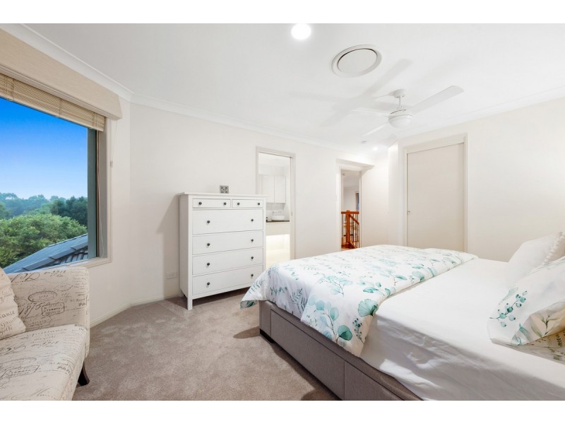 12 Brinley Place, Sinnamon Park QLD 4073