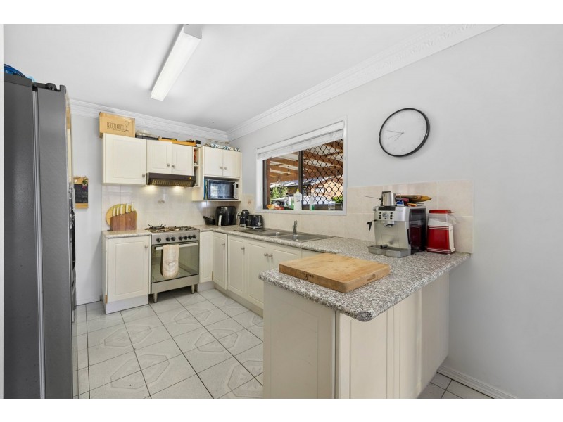 321 Belmont Road, Belmont QLD 4153