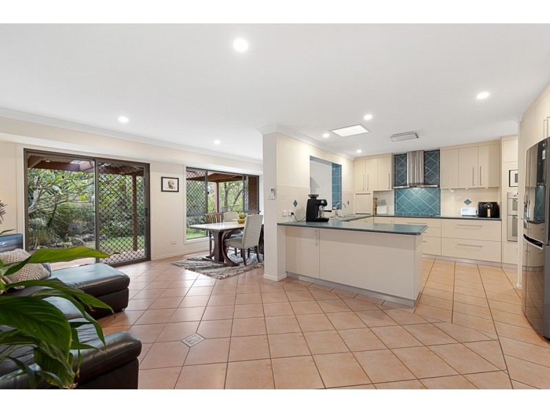 2 Homestead Place, Mount Cotton QLD 4165