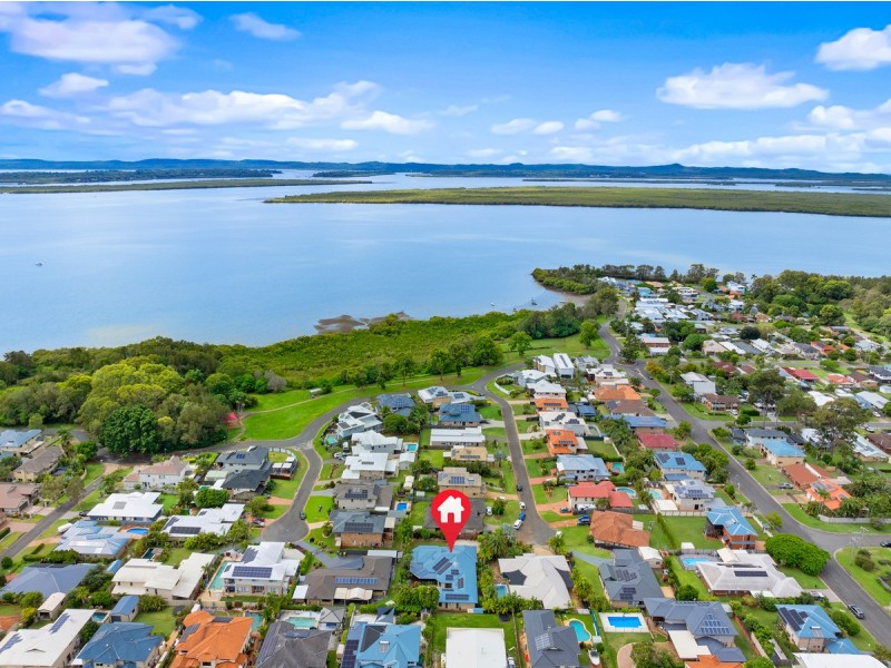 13 Saint Clair Court, Redland Bay QLD 4165