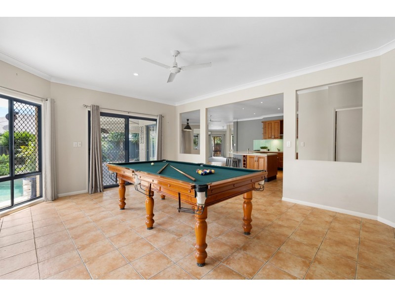 13 Saint Clair Court, Redland Bay QLD 4165
