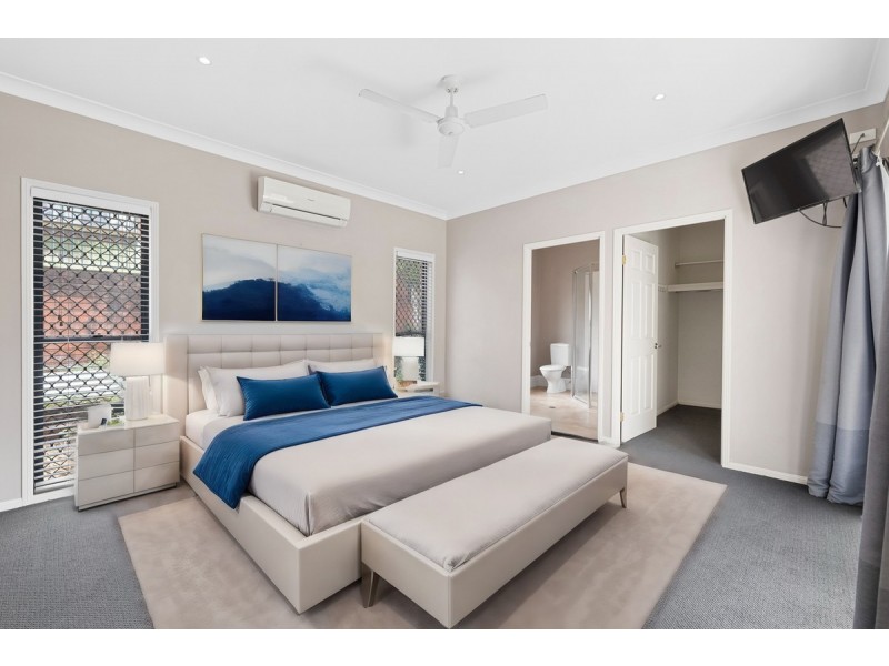 13 Saint Clair Court, Redland Bay QLD 4165