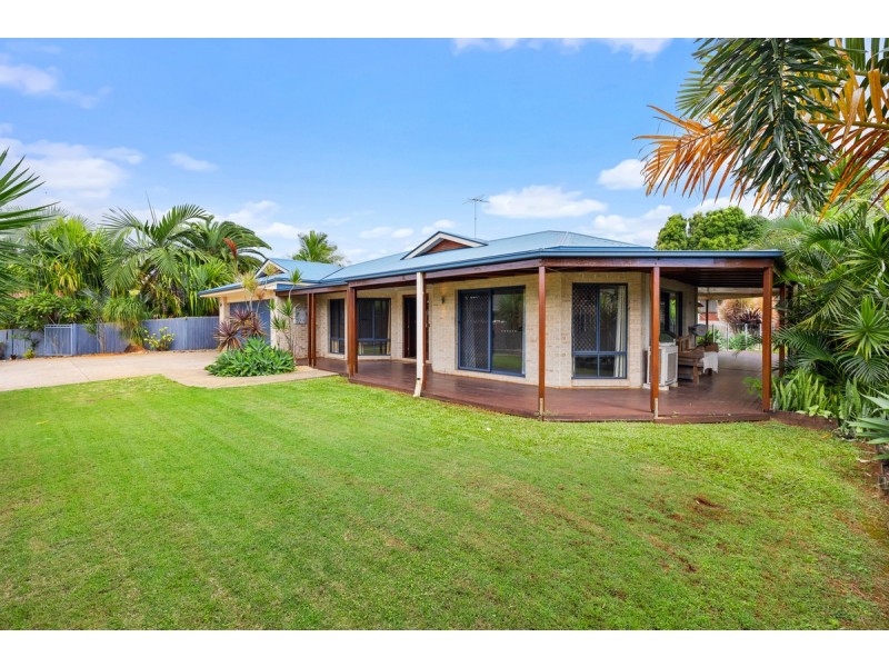 13 Saint Clair Court, Redland Bay QLD 4165