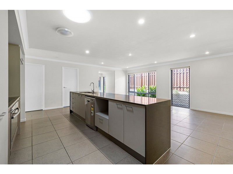 2 East Ridge Street, Thornlands QLD 4164