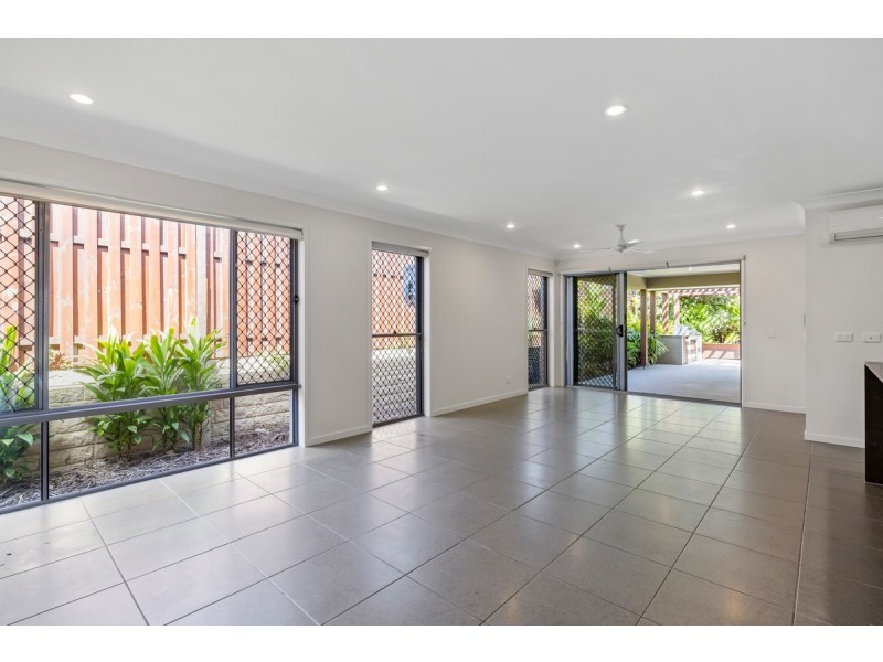 2 East Ridge Street, Thornlands QLD 4164