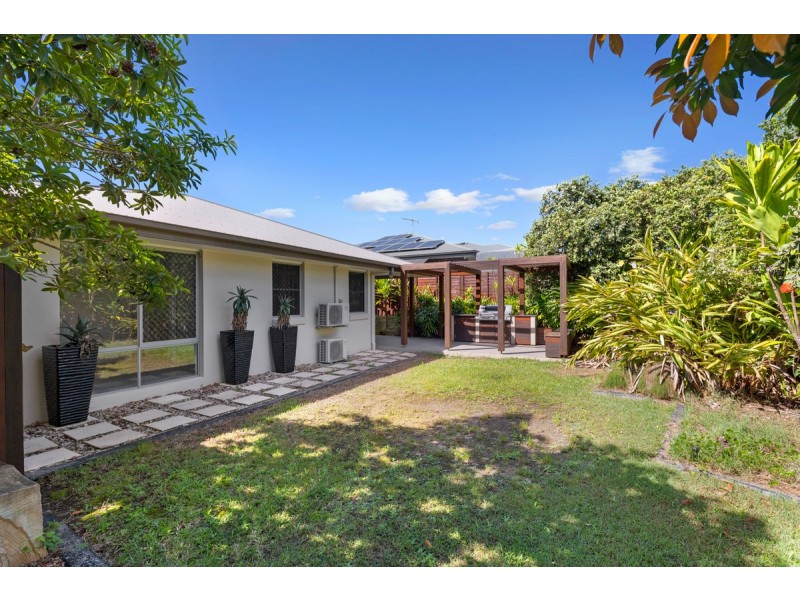 2 East Ridge Street, Thornlands QLD 4164