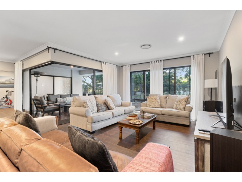 16 Duchess Place, Cleveland QLD 4163