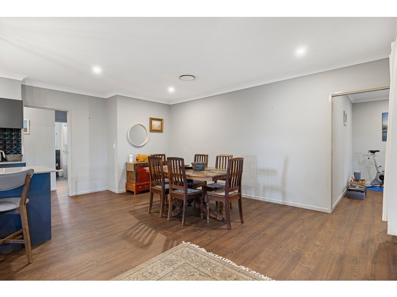 16 Duchess Place, Cleveland QLD 4163