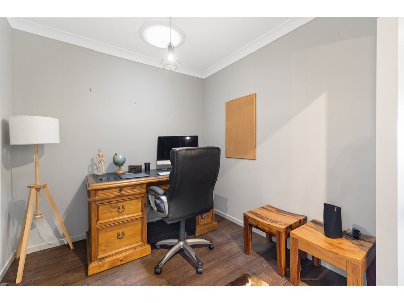 16 Duchess Place, Cleveland QLD 4163