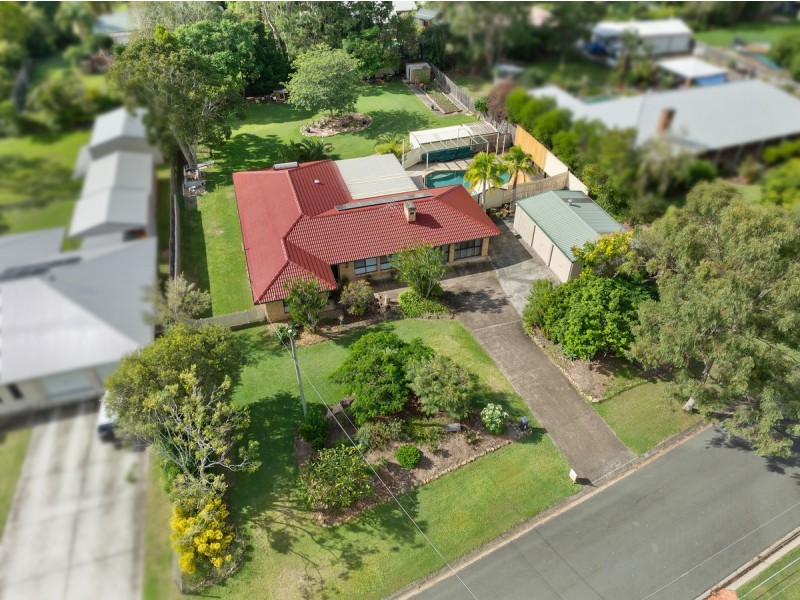 4 Caston Court, Birkdale QLD 4159