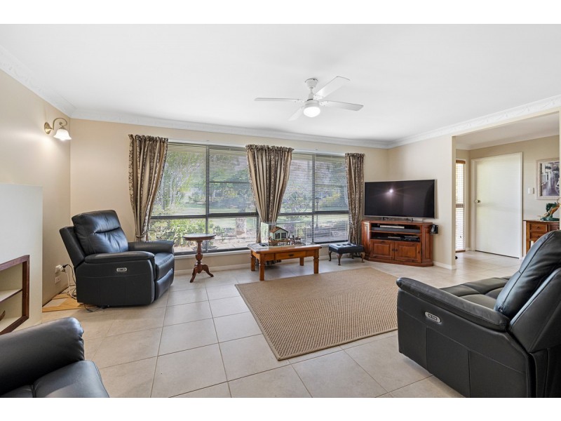 4 Caston Court, Birkdale QLD 4159