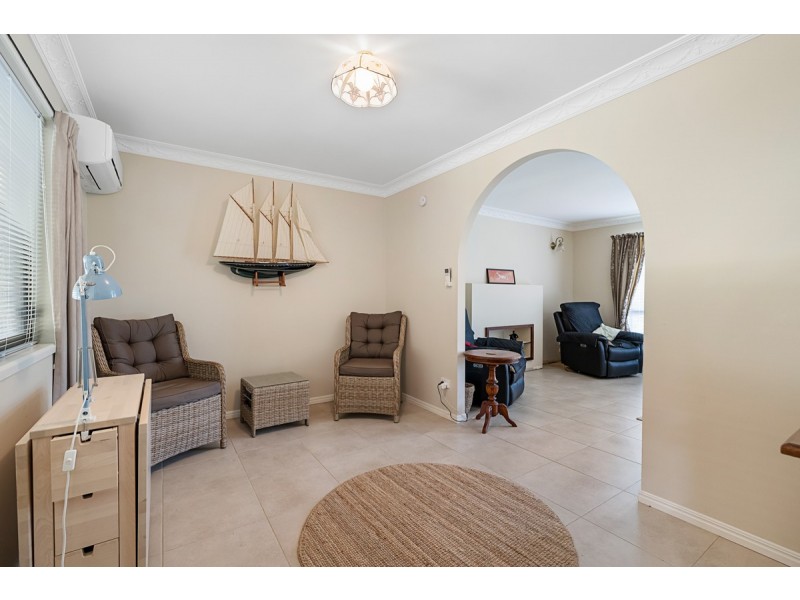 4 Caston Court, Birkdale QLD 4159