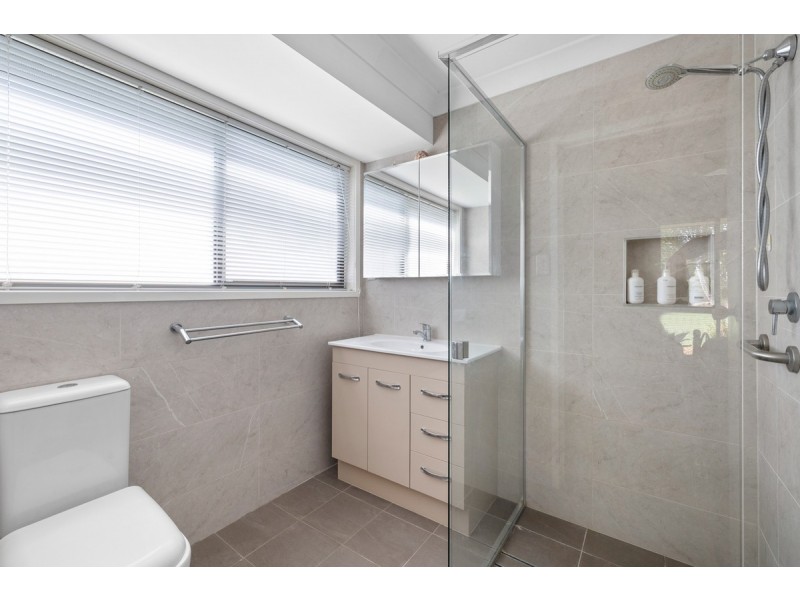 4 Caston Court, Birkdale QLD 4159