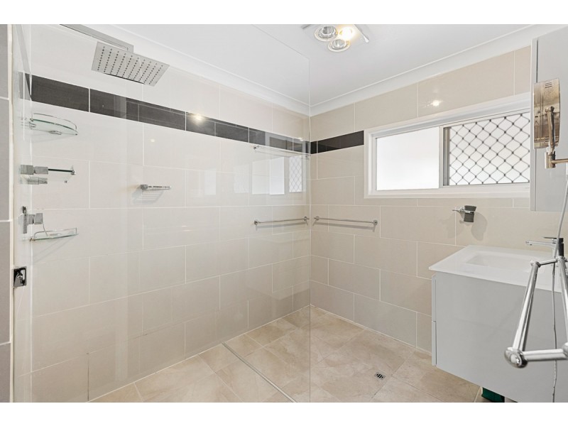 44 Beatty Road, Thorneside QLD 4158