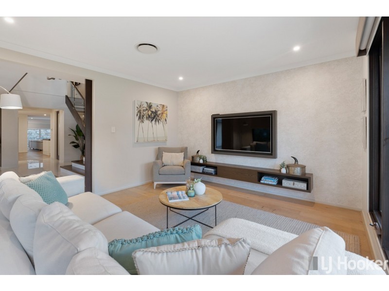 8 Seawater Street, Thornlands QLD 4164