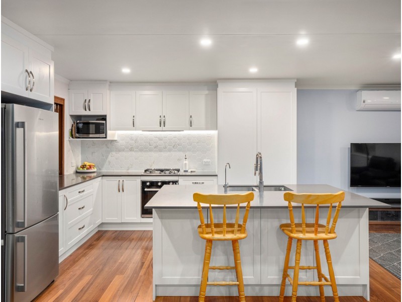 59 Lima Street, Edens Landing QLD 4207