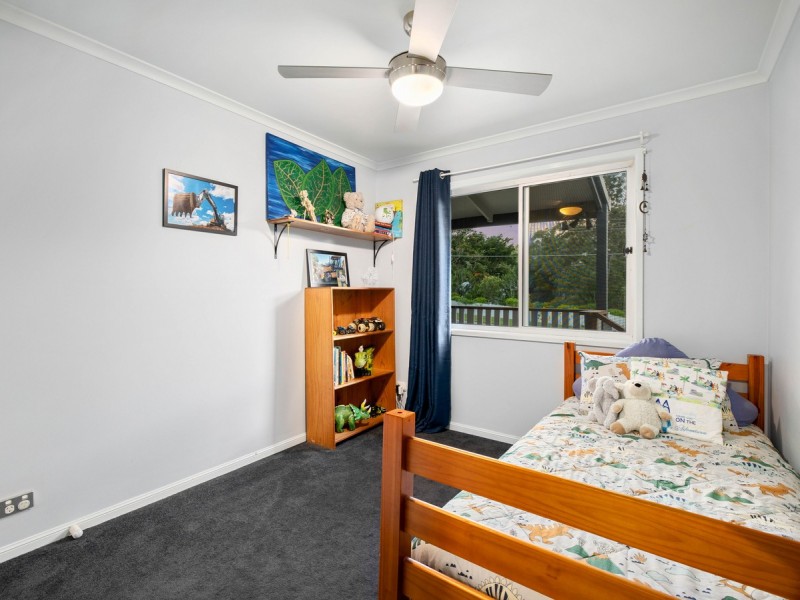 59 Lima Street, Edens Landing QLD 4207
