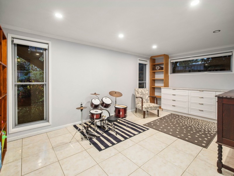 59 Lima Street, Edens Landing QLD 4207