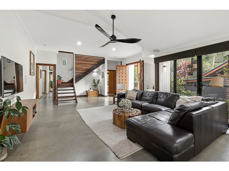 27 Troy Street, Ormiston QLD 4160