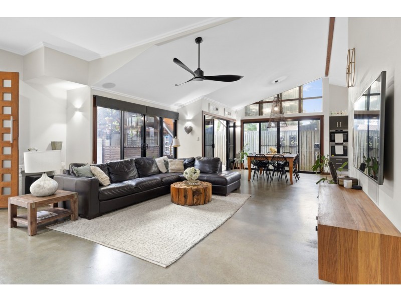 27 Troy Street, Ormiston QLD 4160