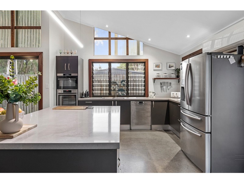 27 Troy Street, Ormiston QLD 4160