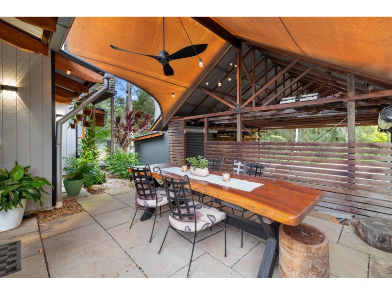 27 Troy Street, Ormiston QLD 4160