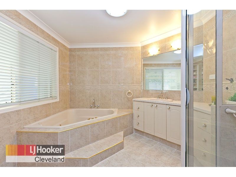 37 Rose Street, Ormiston QLD 4160