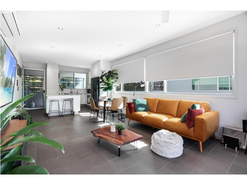 2/7 Camborne Street, Enoggera QLD 4051