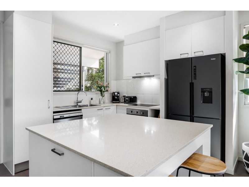 2/7 Camborne Street, Enoggera QLD 4051